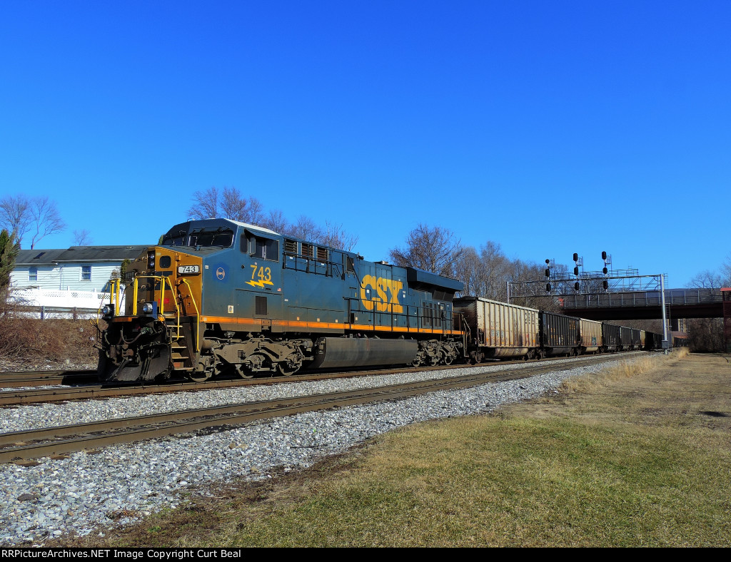 CSX 743